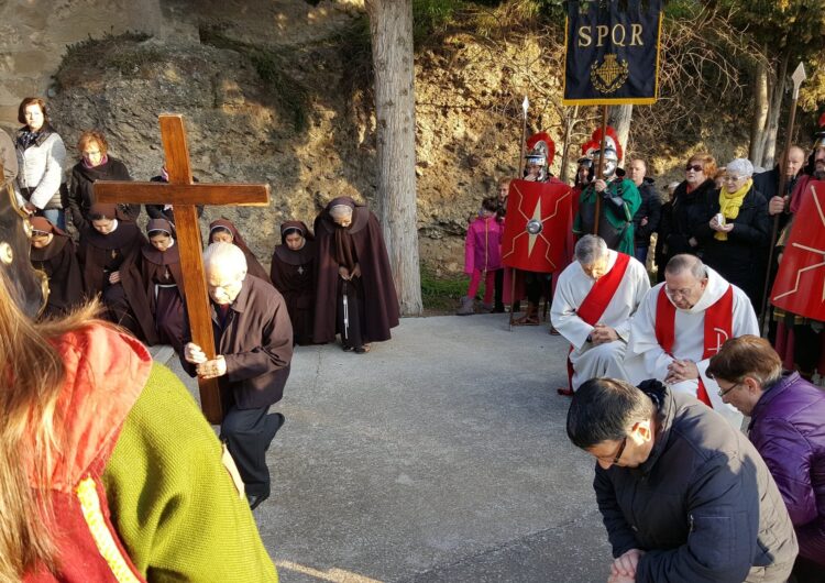 El Santuari del Sant Crist avança la litúrgia de Divendres Sant a les 3 de la tarda