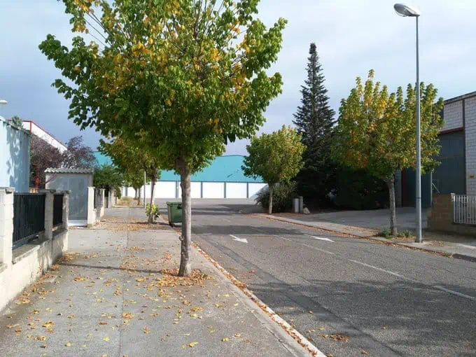 La Paeria de Balaguer treu a licitació la repavimentació dels principals carrers del polígon industrial