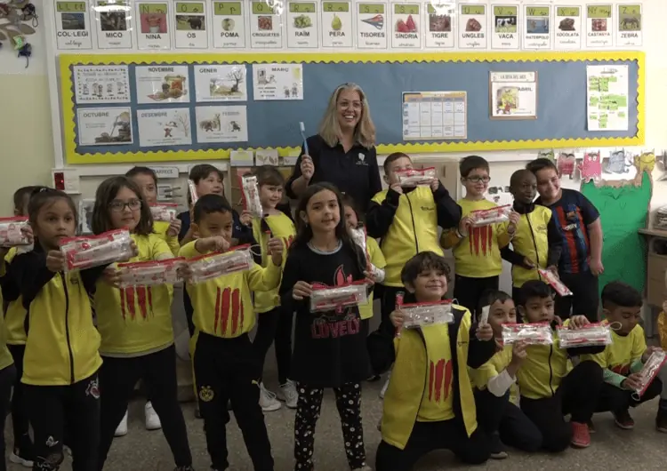 El taller ‘Cuidem el somriure’ arriba a l’escola La Noguera