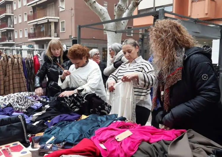 Balaguer torna a celebrar el mercat de les rebaixes d’hivern