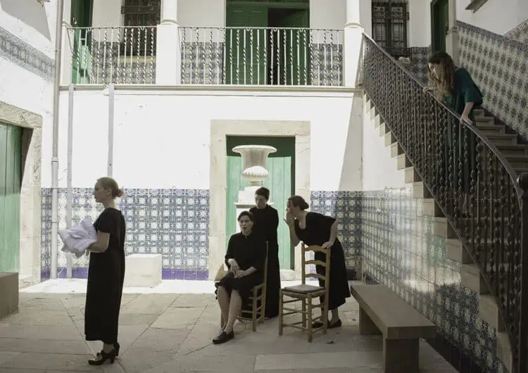 ‘La casa de Bernarda Alba’ arriba al Castell del Remei amb ‘Ecos de passions prohibides’