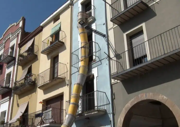 Canvi de coberta de la casa Pallàs de Balaguer