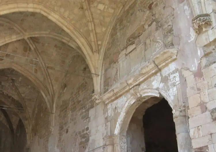 Àger restaurarà el claustre gòtic de la col·legiata de Sant Pere