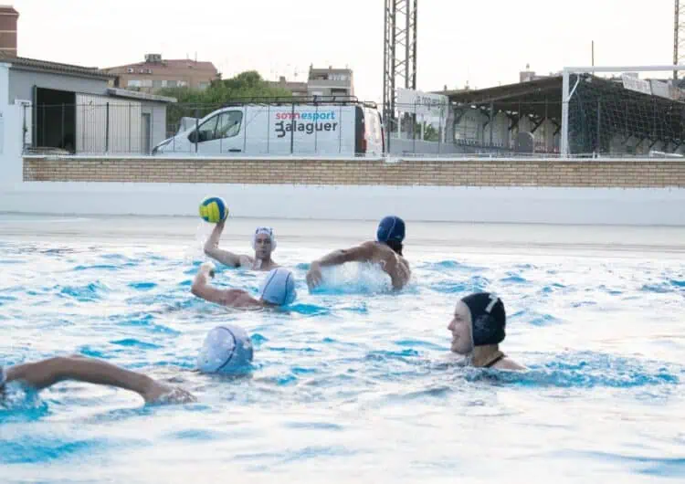 Balaguer s’endinsa en el món del waterpolo amb el primer torneig de Ponent