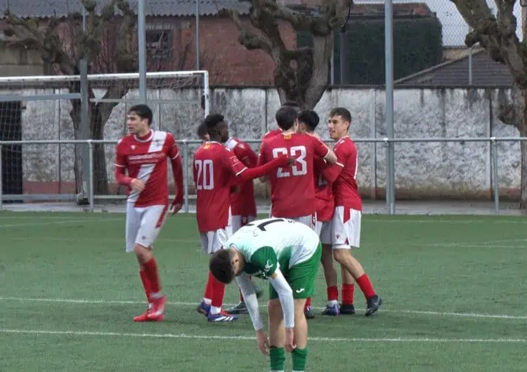 El CE Artesa de Segre guanya 3-0 a la UE Sants en un partit marcat per la forta pluja